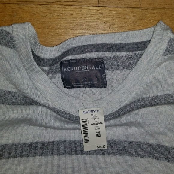 Light Sweater - Picture 2 of 2